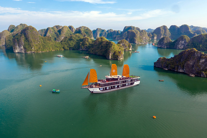 Cozy Halong Cruise6