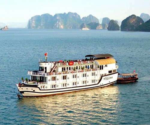 Paloma Cruise – Bai Tu Long Bay0