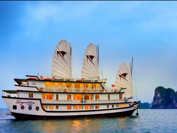 Signature Cruises – Bai Tu Long Bay